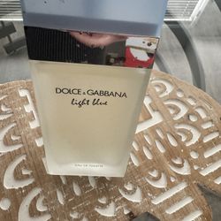 D&G Light Blue Eau De Toilette 
