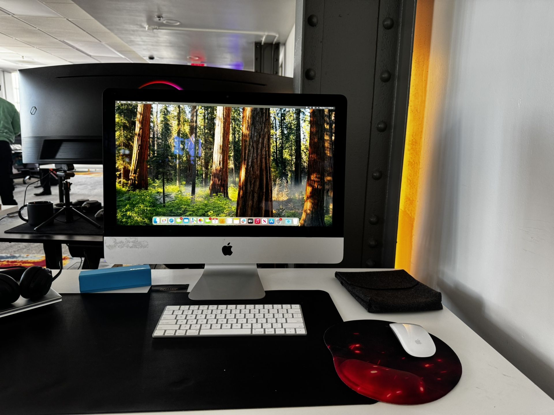 2019 iMac Desktop 4K 21.5 Inch 8GB