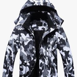Camo Waterproof Ski Jacket Warm Winter Snow Coat Hooded size L.  (S)