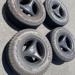 4 - 235/75r15 5x5 5x127 Chevy Silverado 1500 Wheels Rims Goodyear Wrangler 90% Treads Tires 2024 DOT
