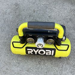 RYOBI ONE+ 1 Gal. 120 PSI Portable 18V Horizontal Air Compressor