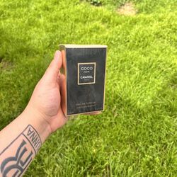 Coco Noir Chanel Paris