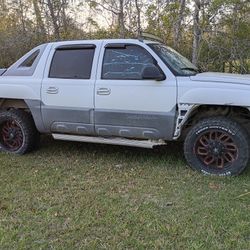 2002 Chevy Avalanche 
