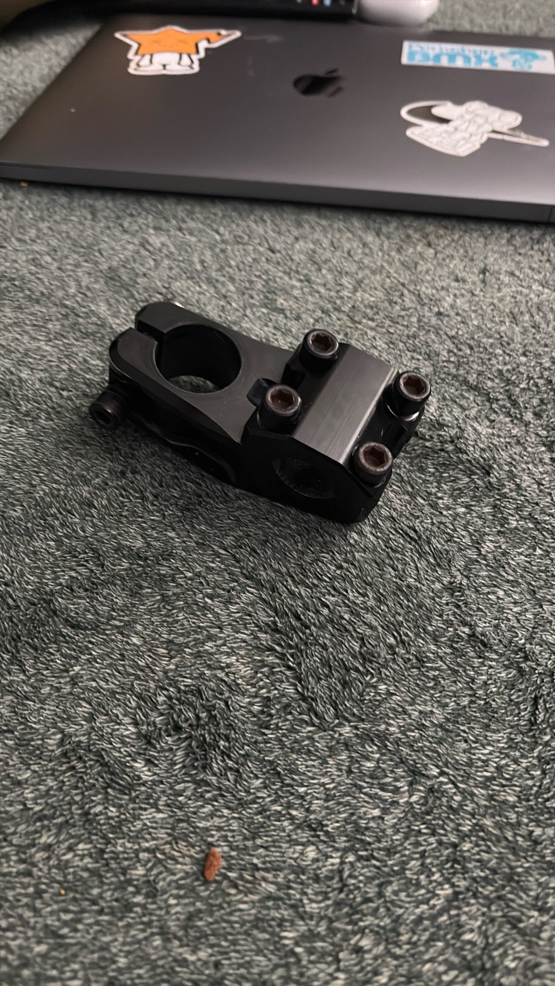 Throne Goon Stem