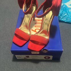 Women’s Shoes 