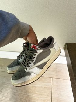 Travis Scott Air Jordan 1 Low “Reverse Mocha”