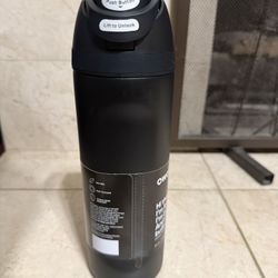 24 Oz Owala Water Bottle 
