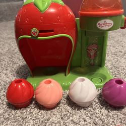 Strawberry Shortcake Ice cream Play set
