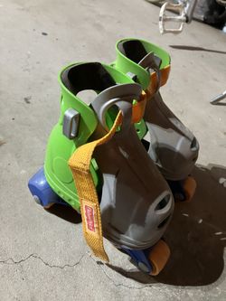 Beginner Skates: Fisher Price 
