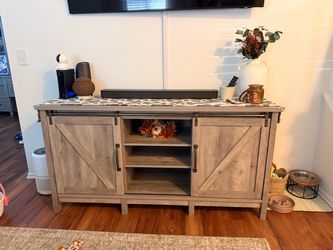 Tv stand