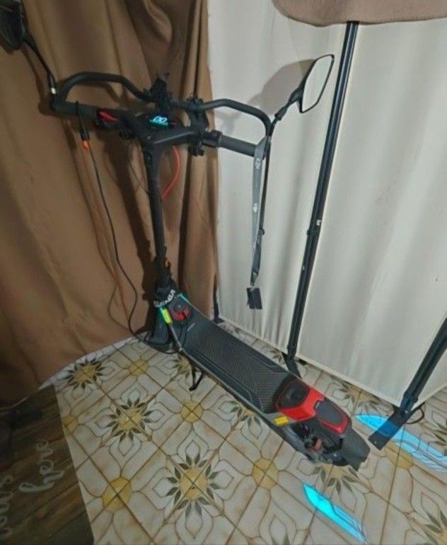 Segway P100s Scooter