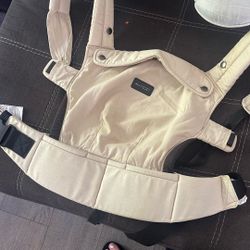 Momcozy Carrier