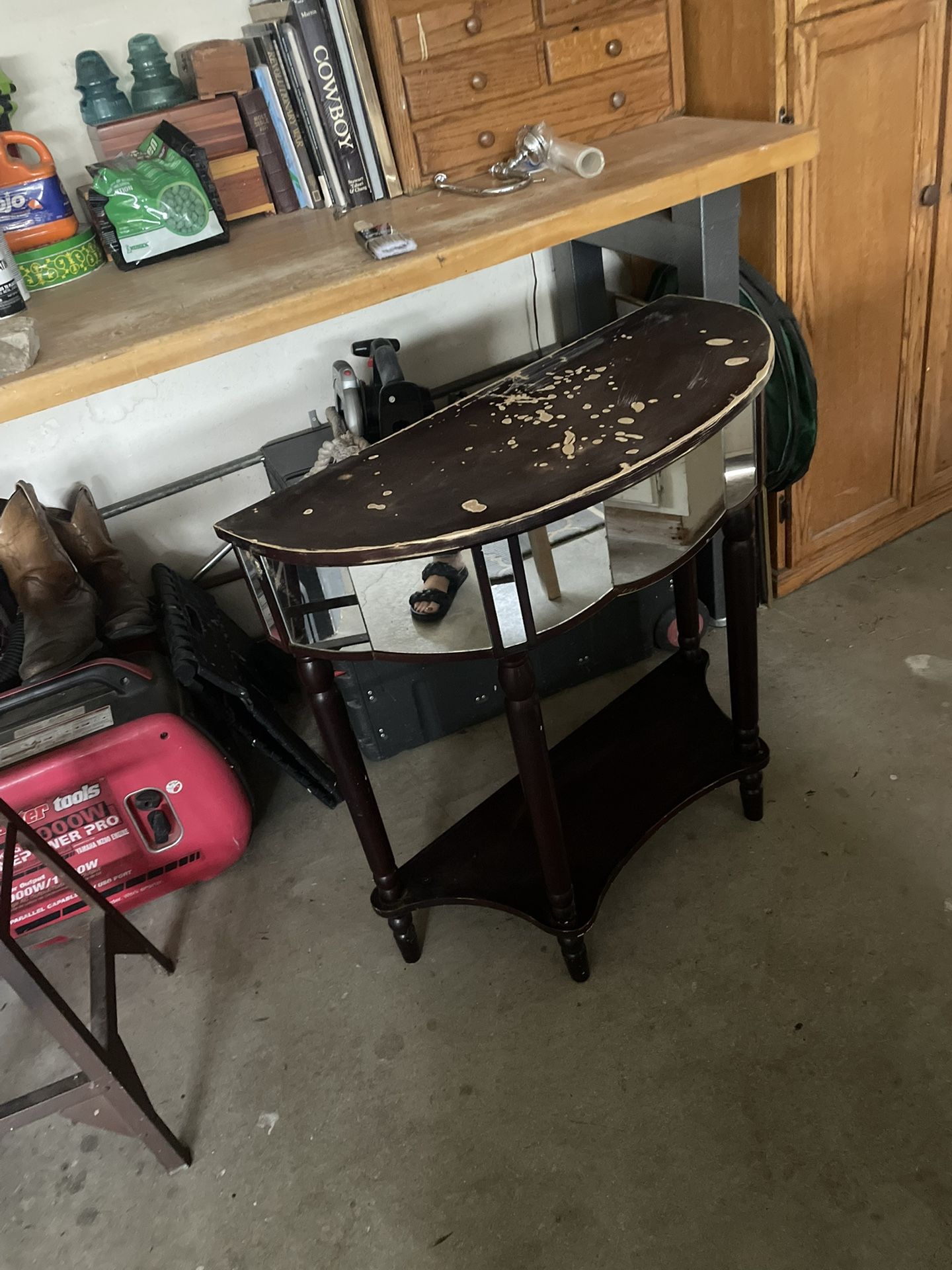 Free Table