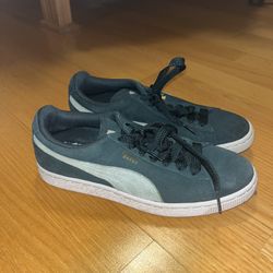 Green Puma Suede Shoes