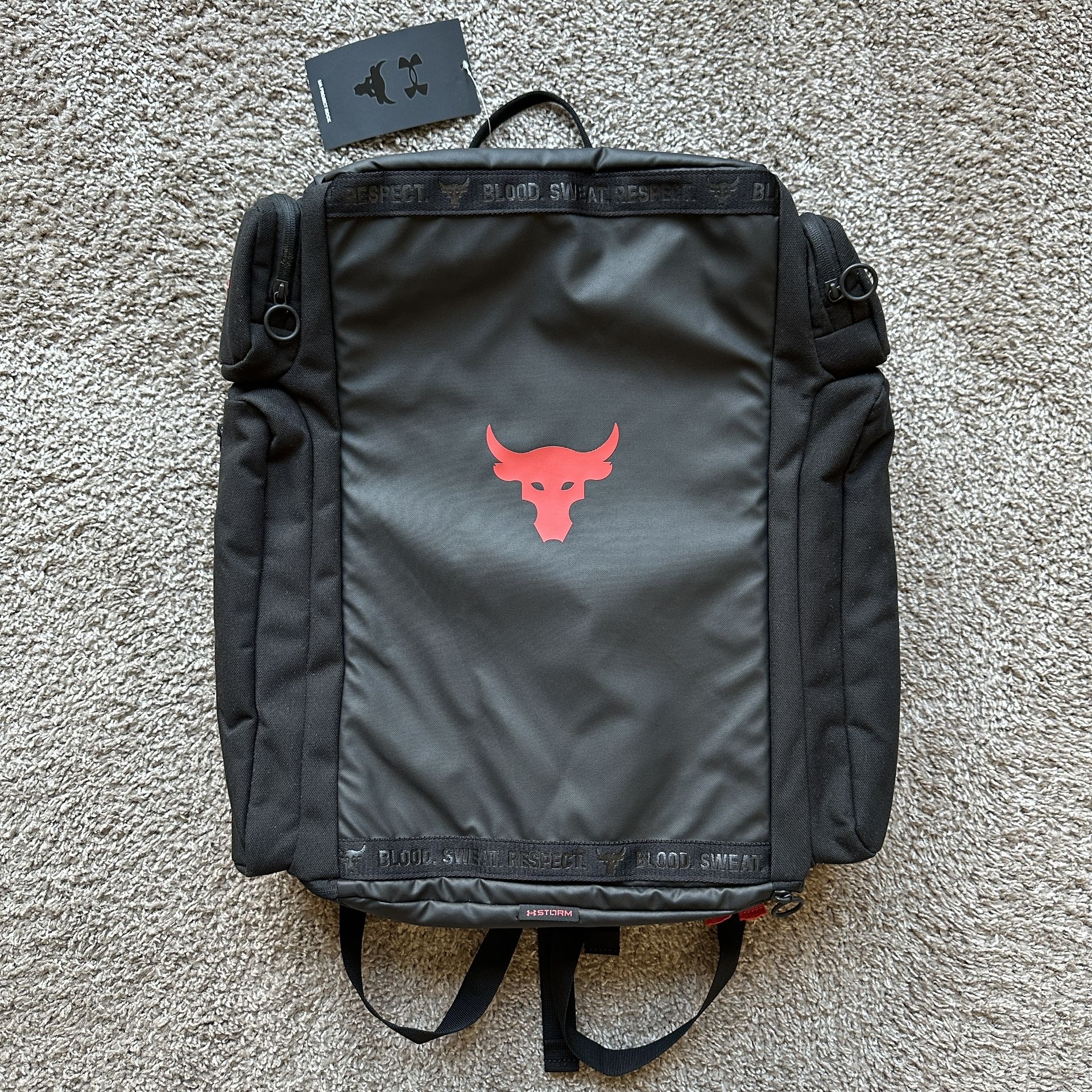 UNDER ARMOUR UA PROJECT ROCK TRAINING 39L 15 INCH LAPTOP MENS BACKPACK DUFFEL DUFFLE BAG WATER REPELLENT BLACK RED NEW