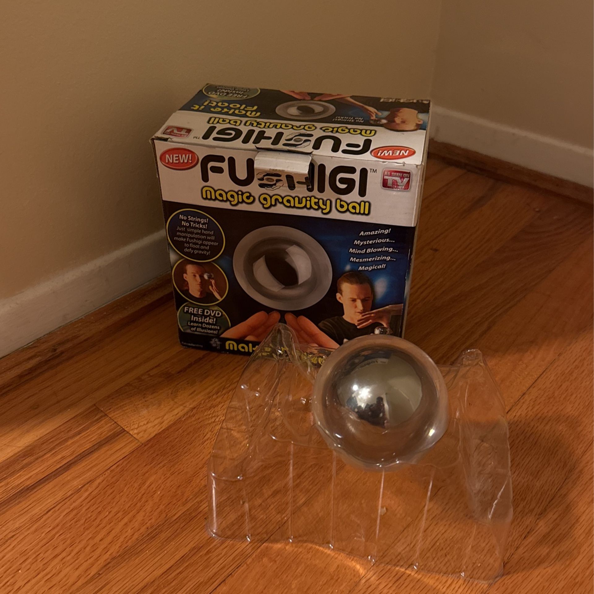 Fushigi Magic Gravity Ball