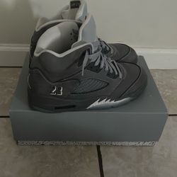 Air Jordan 5 Retro ‘wolf Grey’ 2026