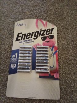 AAA Lithium Batteries (18)