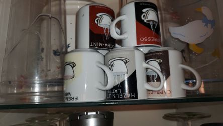 5 tacitas de café pequeñas