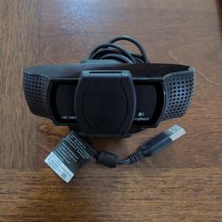 Logitech Webcam With Privacy Shutter