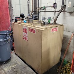 LUBE CUBE Diesel storage tank , double wall tank , fuel storage , around 300 gallons capacity