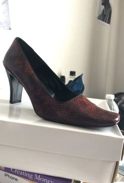Enzo Angiolini Snake Skin Heel