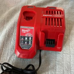 Milwaukee, M1, 18 rapid charger