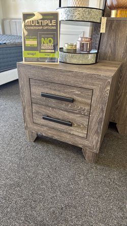 Queen bedroom set