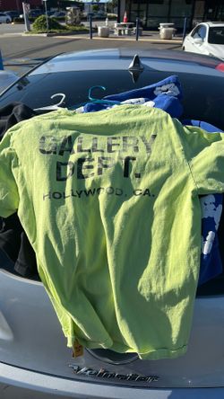 Gallery Dept. Souvenir T-Shirt Lime Green - Size Large