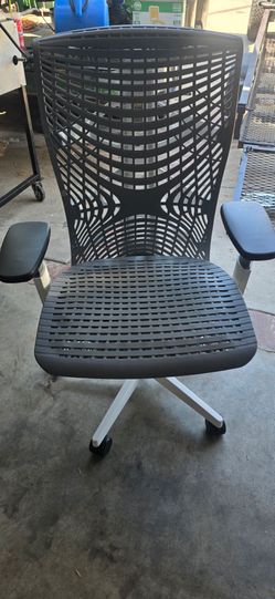 Autonomous chairs