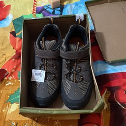 Rugged Out Back Shoes