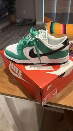 Nike Dunk Low Size 9