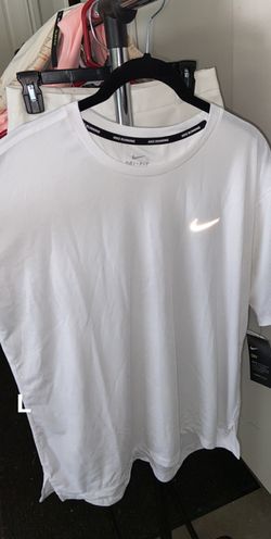 Women’s Nike Shirt