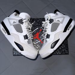 Retro 4 military black size 9