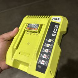 Ryobi Charger