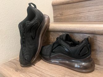 NIKE AIR MAX 720 'TRIPLE BLACK' AO2924-007