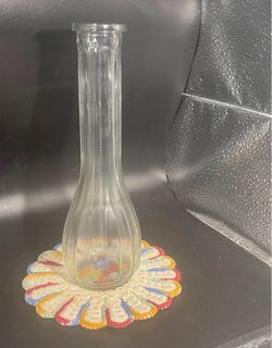 Clear Ribbed Glass Vase (8.5”)