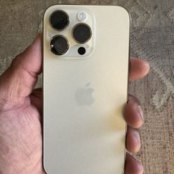 Unlocked iPhone 14 Pro 128GB – Brand New (Excellent Condition) - Battery 100%