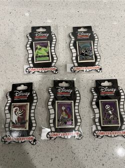 DSSH Nightmare Before Christmas Pin Set. 5 Pins In Total. LE 400. 