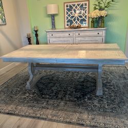 Lexington Dining Set