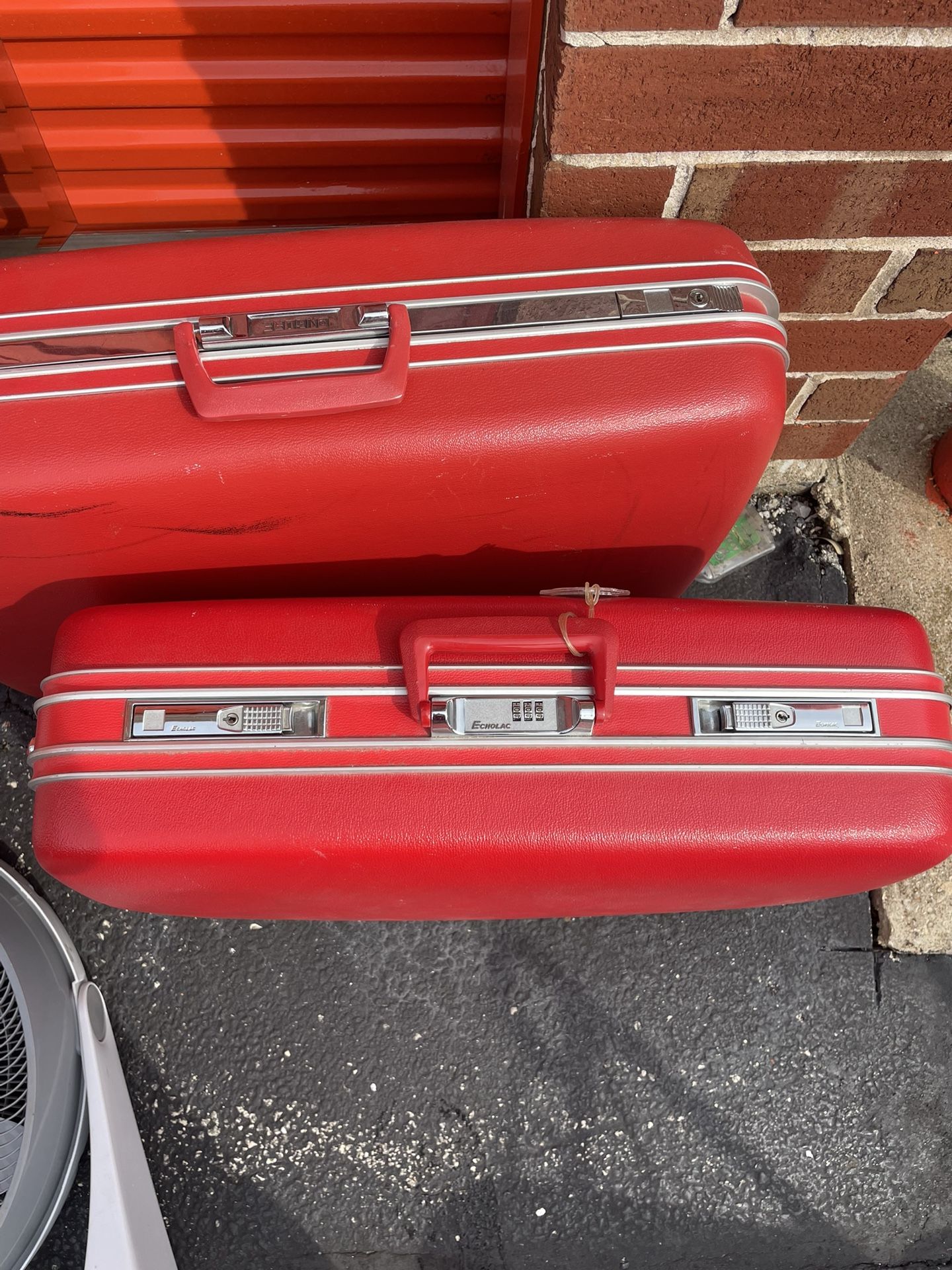 1960s Vintage Suit Cases 2pc