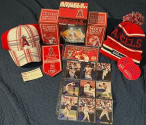 Los Angeles Angels Memorabilia Lot – Mike Trout, Albert Pujols, Cards, Glasses