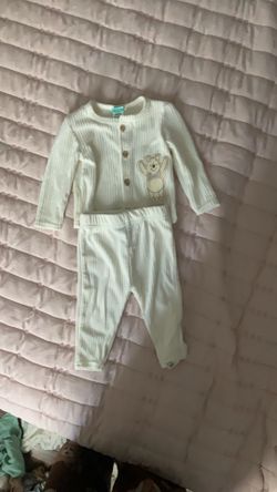 Pooh  outfit for 0-3 months for boy