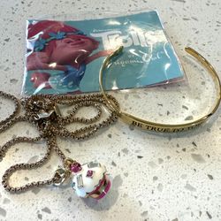 New Trolls Origami Owl Living Locket Necklace Gold Tone Bracelet Pink Cupcake Rare Custom Jewelry Accessories  Chain Bundle Lot  ONLY 1 SET AVAILABLE 