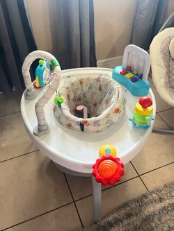 Activity center / saucer
