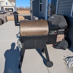 Traeger Pro 575 WiFi Smoker