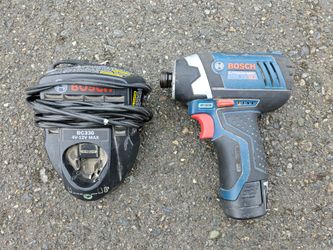 Bosch 12v PS41 Impact driver kit