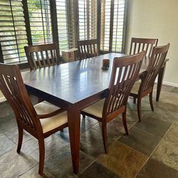 Dining Table w/ 6 Chairs