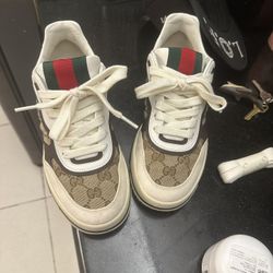 Women’s Gucci Shoes