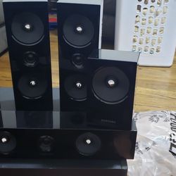 Samsung Piano Black Surround Speakers